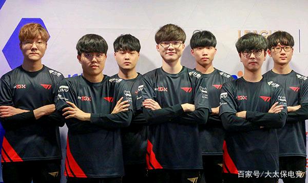 款在现代足 款在现代足